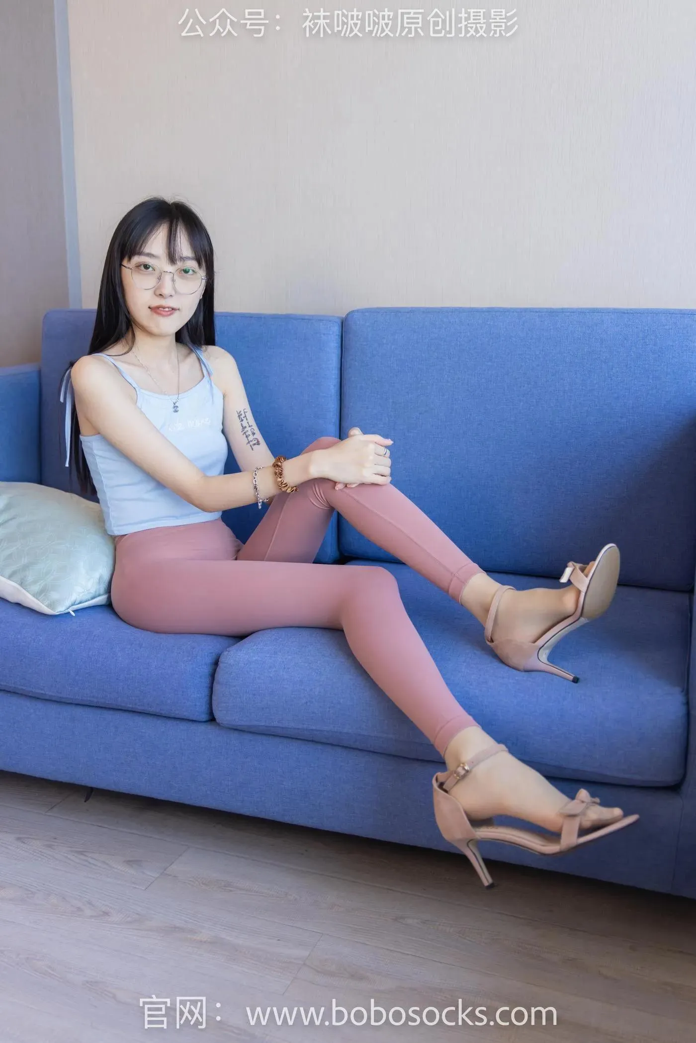 [BoBoSocks袜啵啵]NO.140 稚予-高跟鞋、瑜伽裤裤里丝、肉丝、黑丝 [139P]插图4